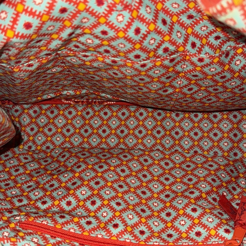 EUC Vintage Vera Bradley paprika medallion print large shoulder bag. - Picture 9 of 9